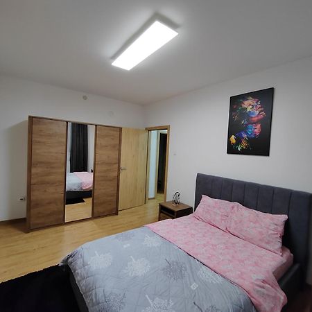 Appartement Golden Royal à Kragujevac Extérieur photo